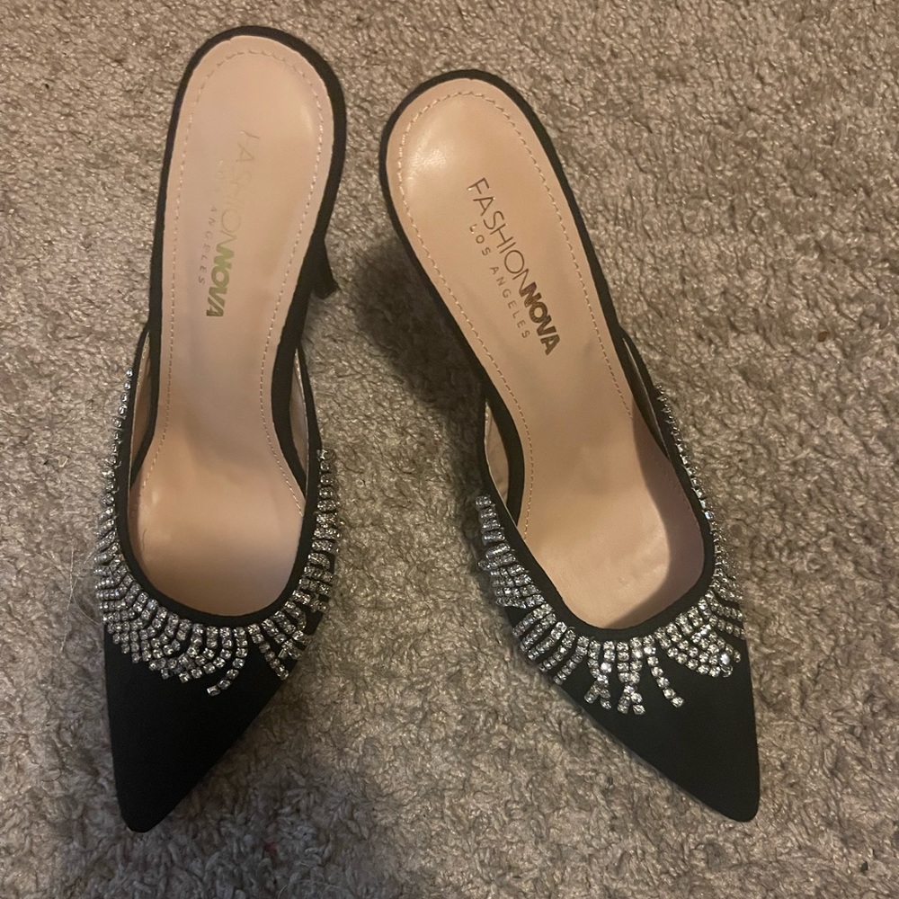 Closed to dress mule